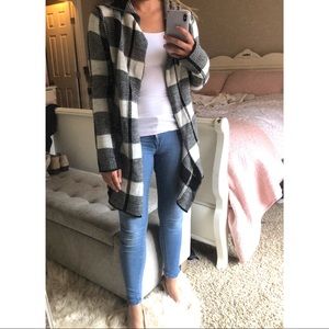 Black White Checked Sweater
